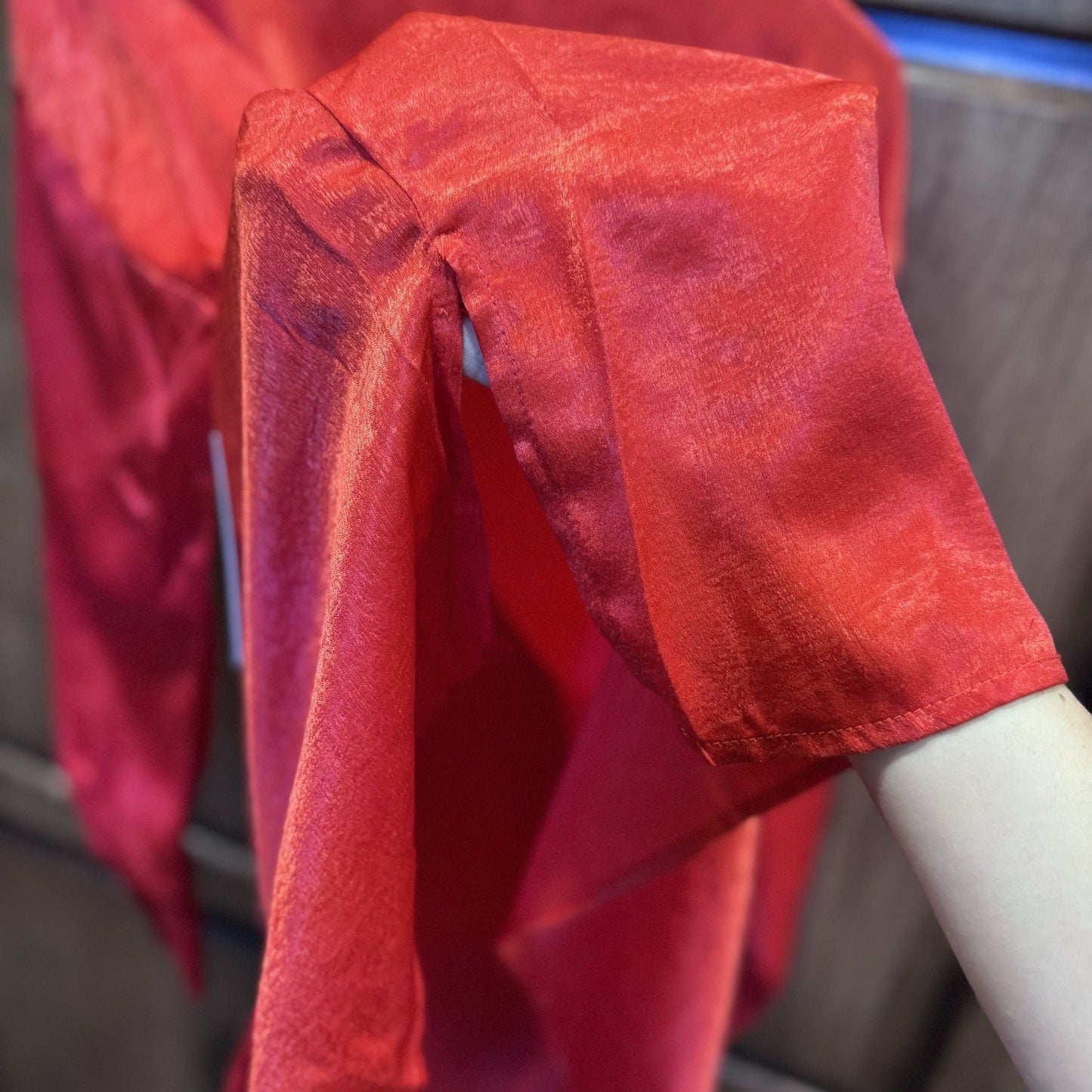 Aura by Red Dress Boutique Red Satin Button-Down Blouse | Size Sm | Shark Tank