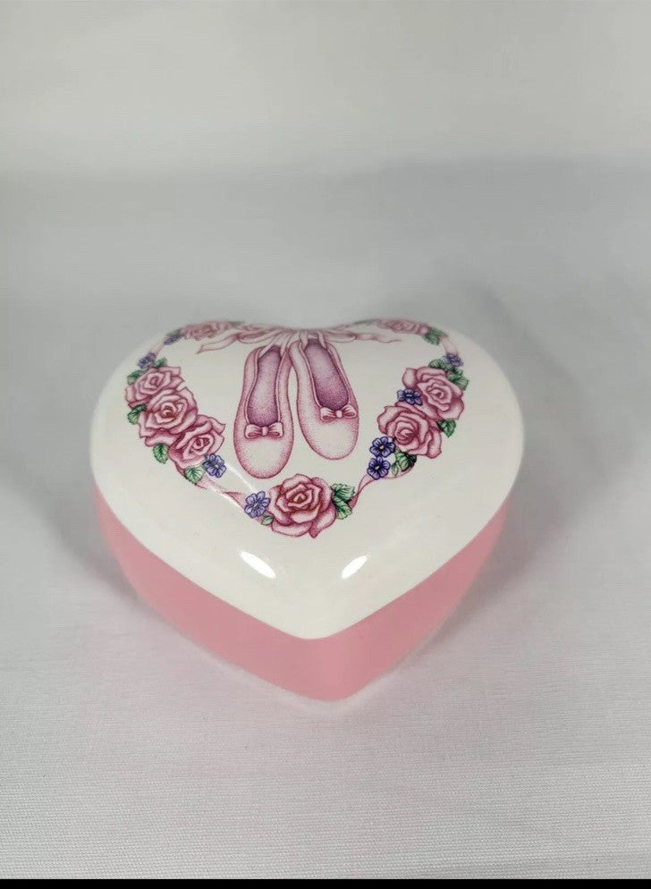 Vintage Heart Shaped Trinket Music Box By The San Francisco Music Box Co. BALLET