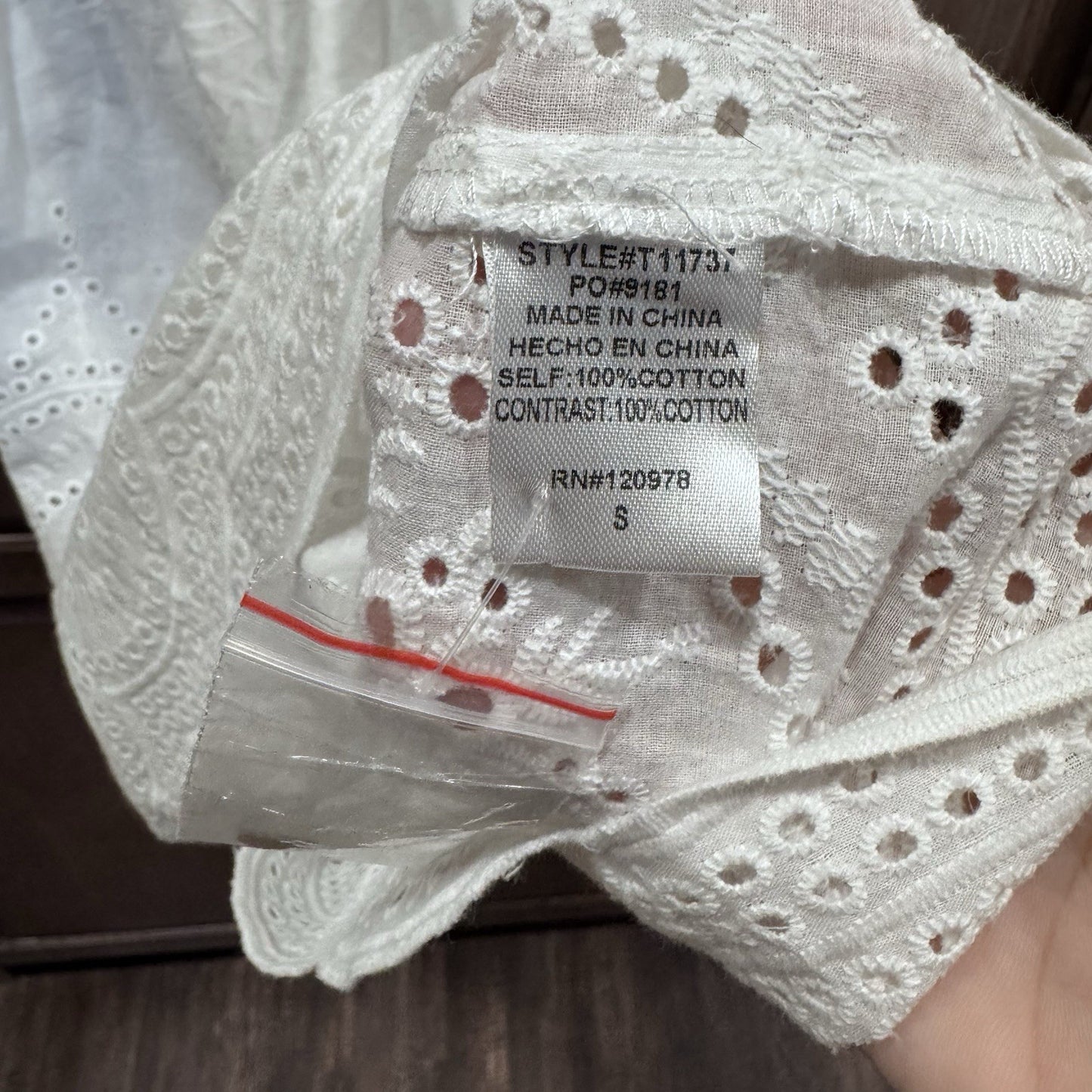 Entro White Eyelet Cold Shoulder Blouse | Size Small | Boho Summer Top NWT