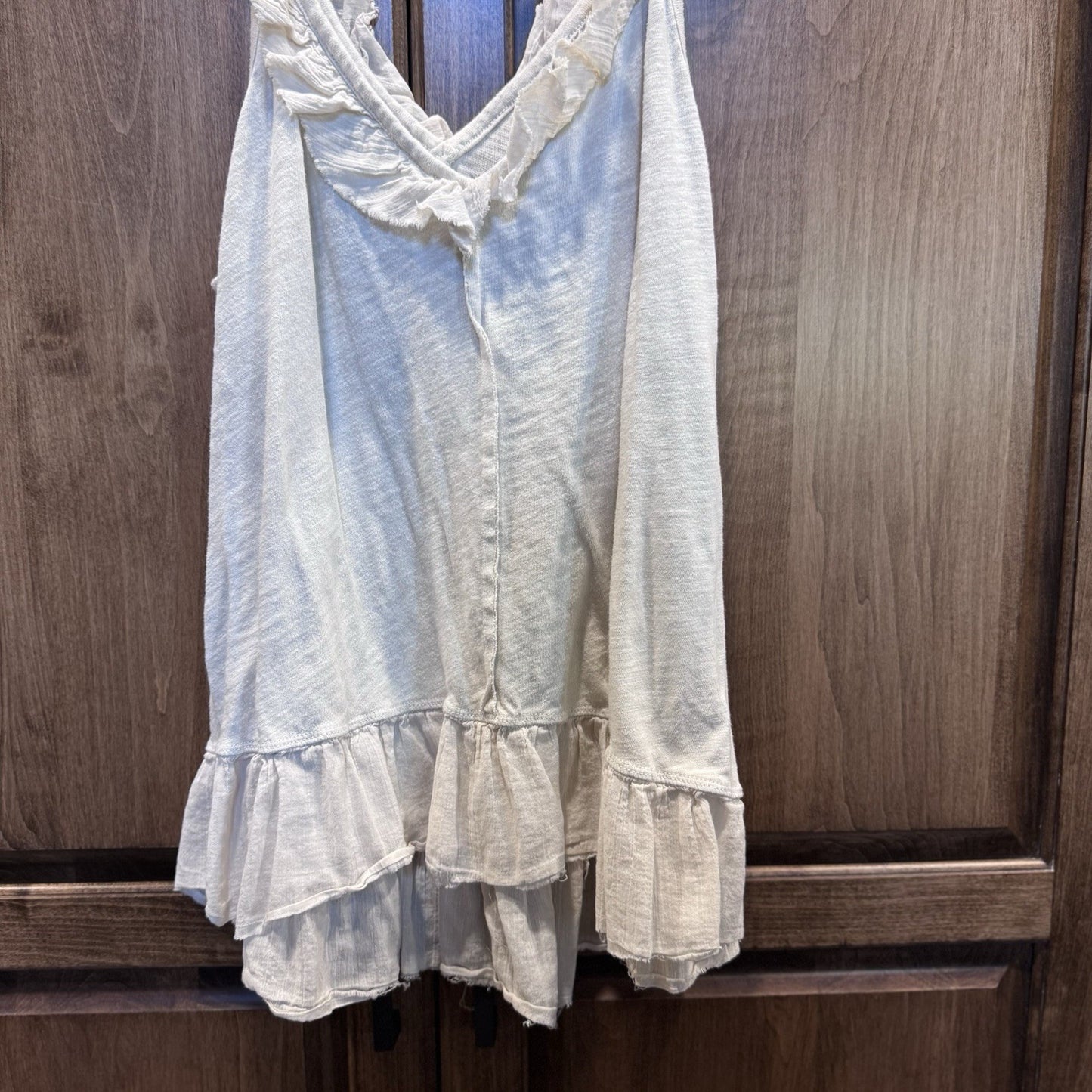 American Eagle Ruffle Tank Top Size Small Ivory Cream Peplum Hem Boho Style