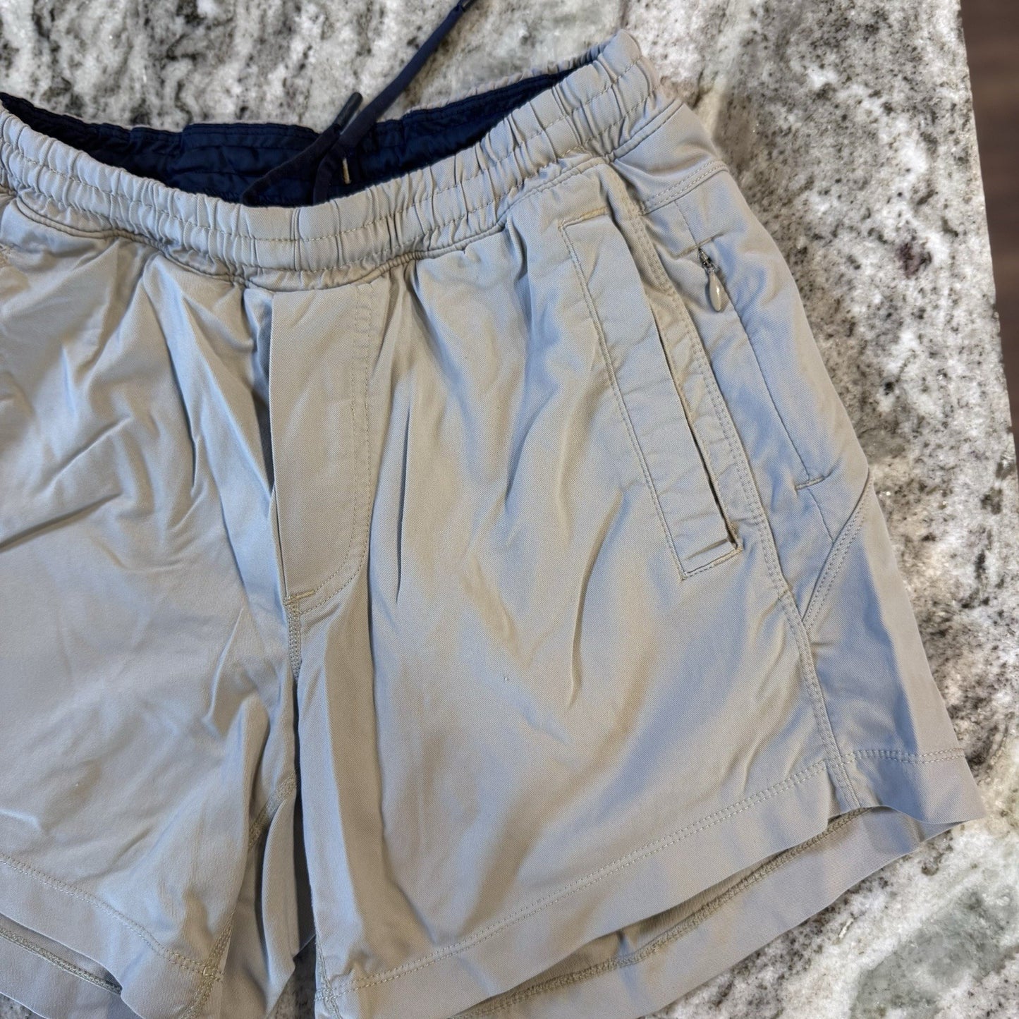 Birddogs Men’s Khaki Gym Shorts with Built-In Liner Size Small