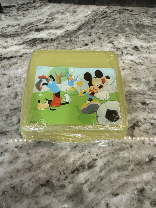 Disney MICKEY Tupperware Hinged Clam Shell sandwich Container 